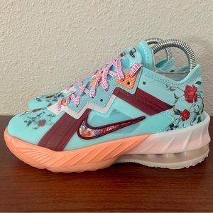 Nike Lebron 18 GS Womens Size 6.5 Youth 4.5 Mimi Plange Daughters Floral Shoes